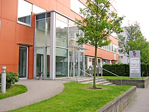 Hauseingang der Praxis Schnoor